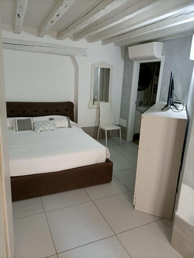 Blusuite Appartamento Veneţia Exterior foto